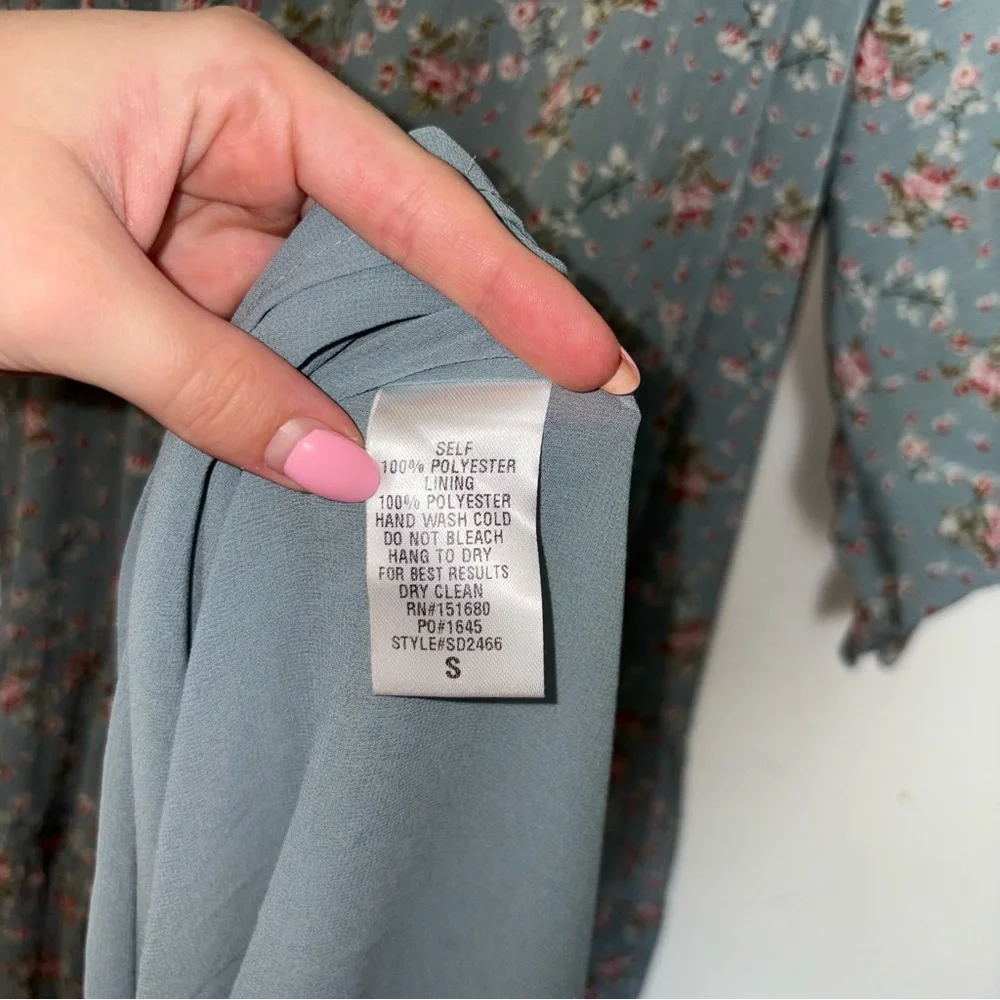 Storia Boutique Floral Drop Waist Tiered Long Sleeve Maxi Dress - Picture 8 of 8